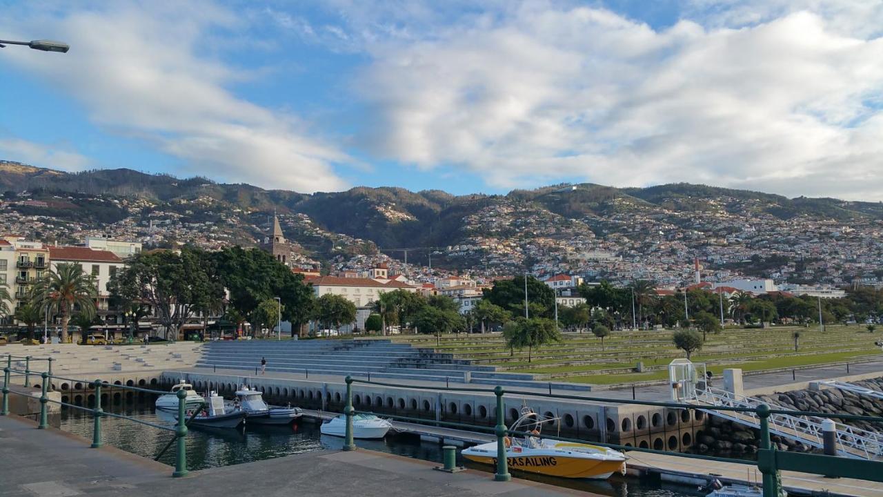 Edificio Charles 101 Apartment Funchal  Exterior photo